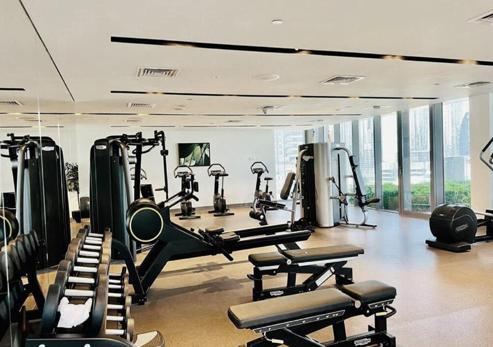 Modern Stylish 2 Bedroom With Burj Khalifa View Appartement